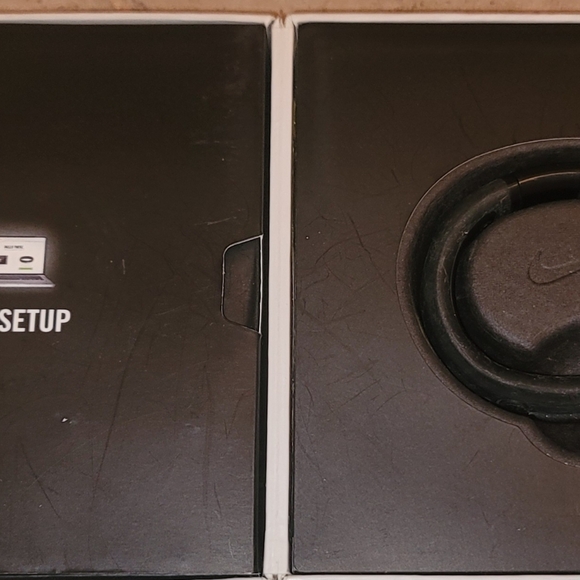 Nike + Plus Fuel Band Steel Activity Tracker Bluetooth iOS Size Small - Picture 8 of 8